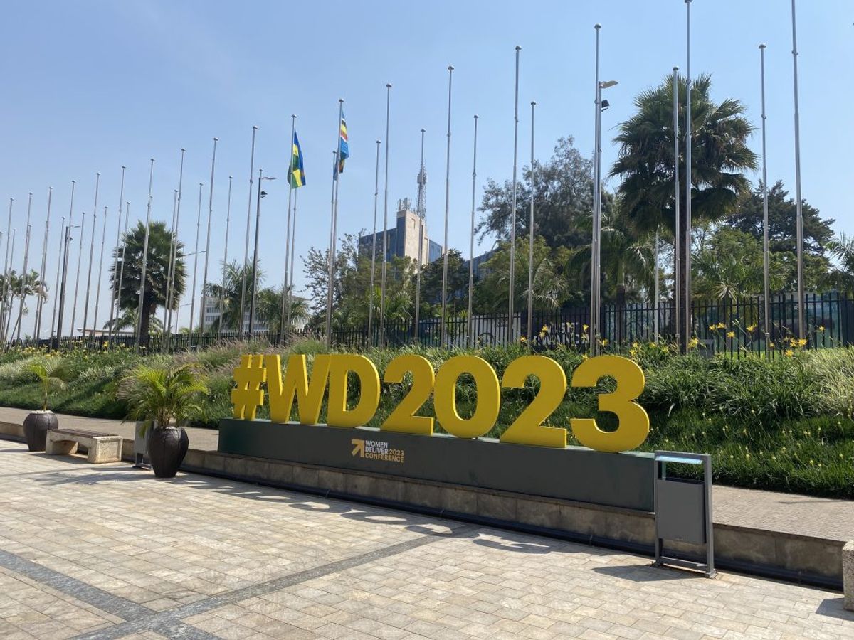 Yellow sign outdoors that reads #WD2023